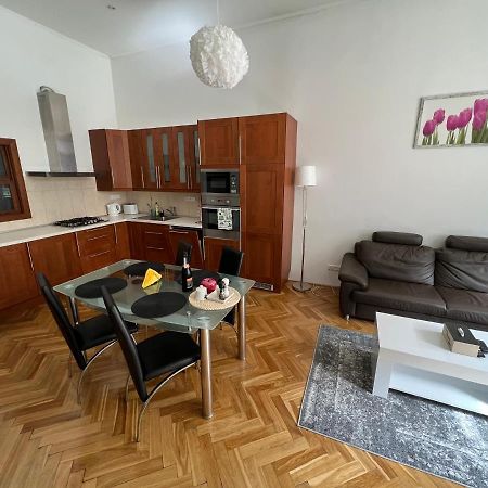 The Old Town'S Apartment Прага Екстер'єр фото